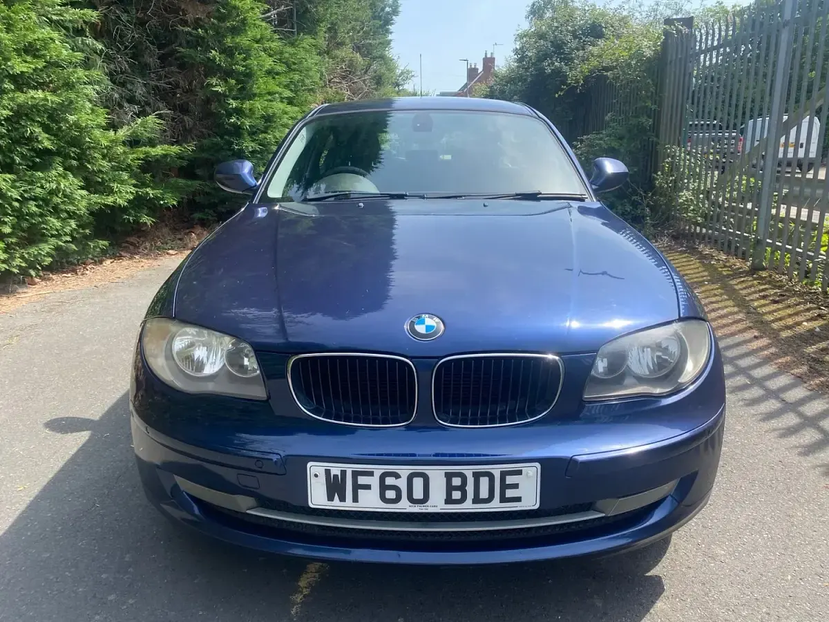 Used BMW 118 Sport Line 2010 Blue Hatchback