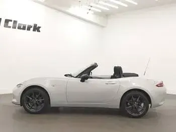Used Mazda MX5 160 HP (117 kW) 2018 Silver Cabriolet