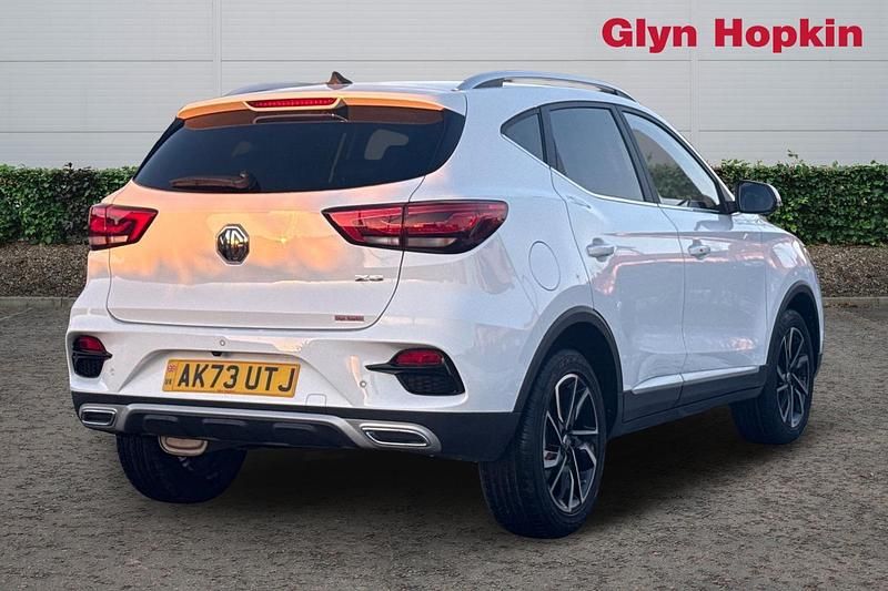Used MG ZS Exclusive 2023 White Hatchback
