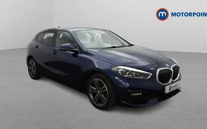Używany BMW 118 Sport Line 140 KM (102 kW) 2020 Hatchback