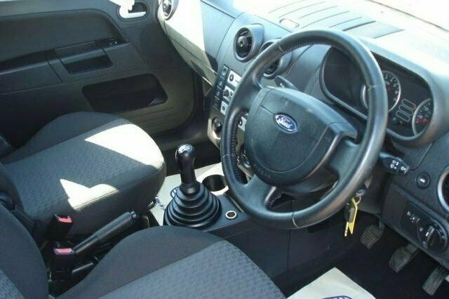 Used Ford Fusion 2004 Estate