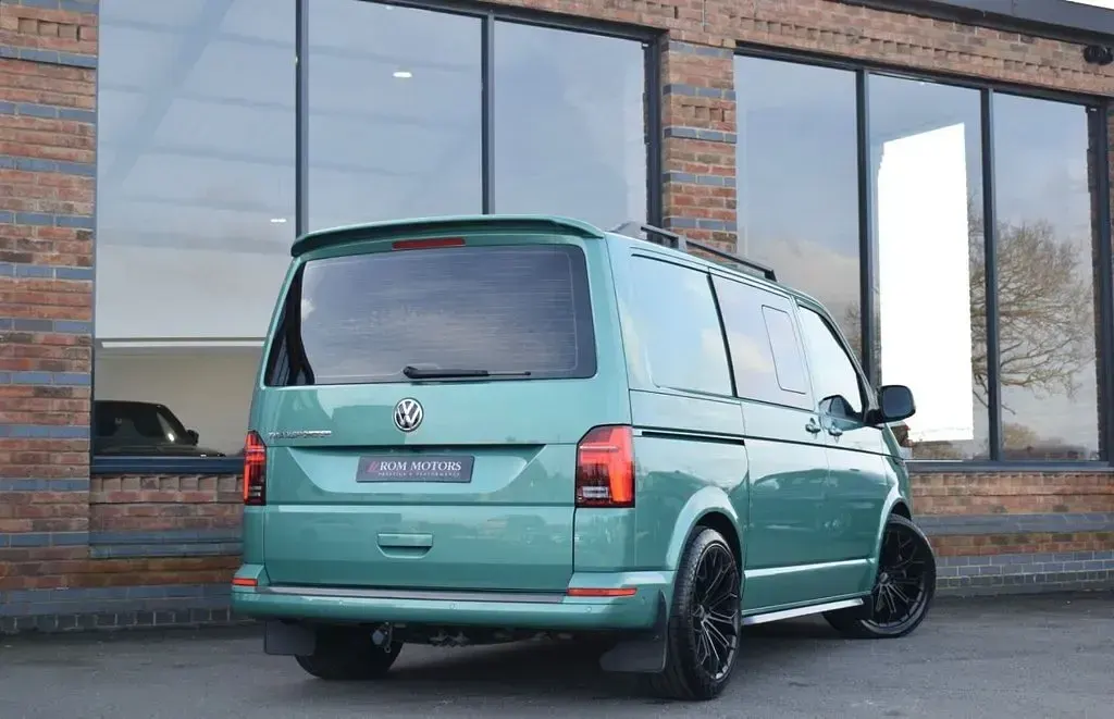 Used VW Transporter Highline 2020 Green Van