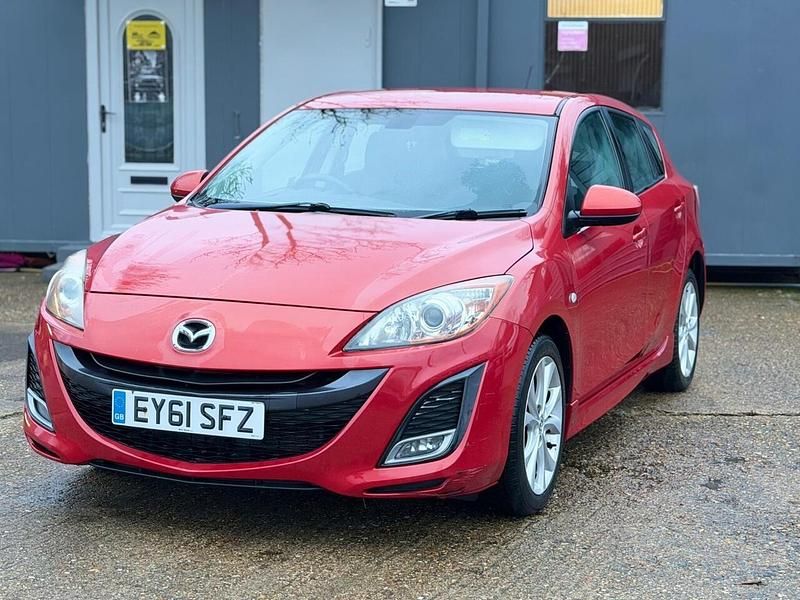 Used Mazda 3 2011 Red Hatchback