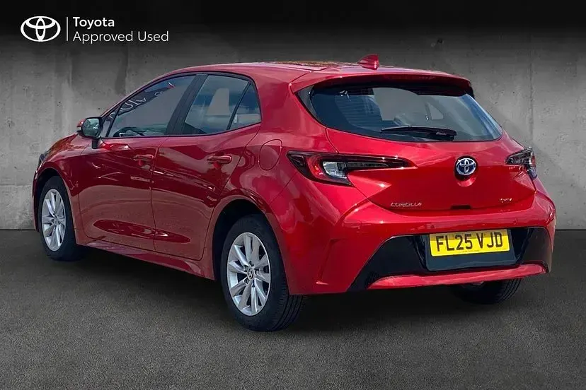 Used Toyota Corolla 140 HP (102 kW) 2025 Scarlet flare Hatchback