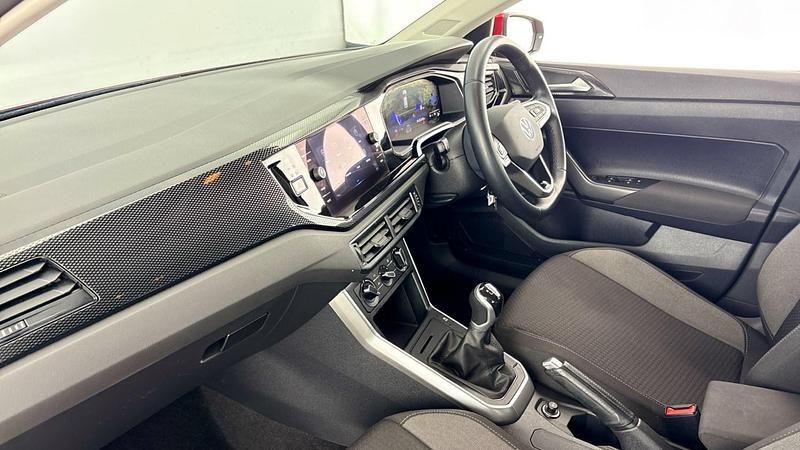 Used VW Polo Life 95 HP (69 kW) 2022 Red Hatchback
