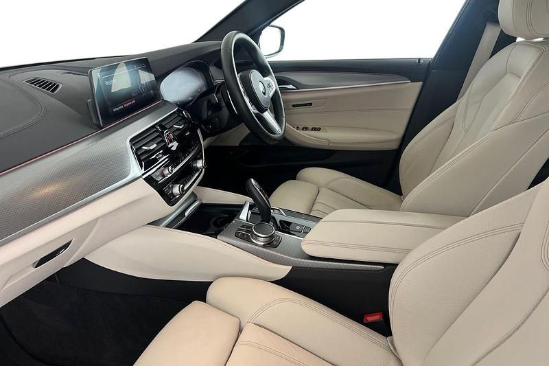 Used BMW 520 M Sport 184 HP (135 kW) 2019 Black Sedan