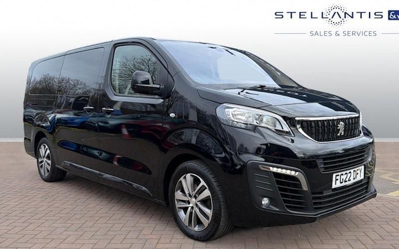 Used Peugeot Traveller Allure 177 HP (130 kW) 2022 Black MPV