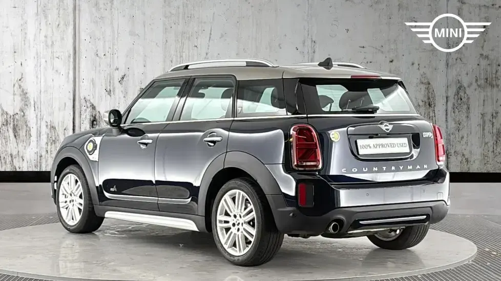 Usado Mini Cooper S Countryman Exclusive 219 HP (161 kW) 2022 Preto SUV