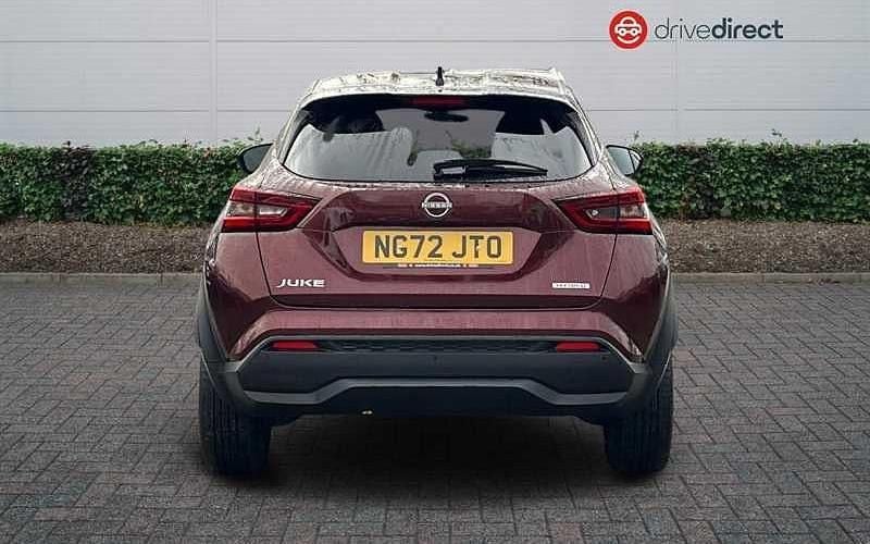 Used Nissan Juke N-Connecta 143 HP (105 kW) 2023 Red SUV