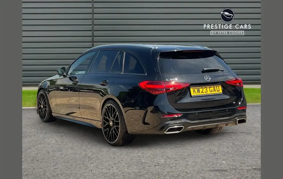 Used Mercedes C300 AMG line 254 HP (186 kW) 2023 Black Estate