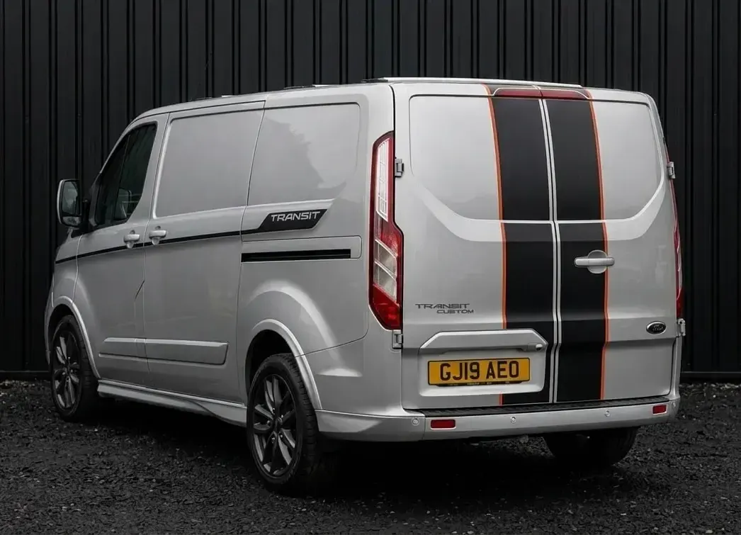Used Ford Transit Custom Sport 170 HP (125 kW) 2019 Silver Van