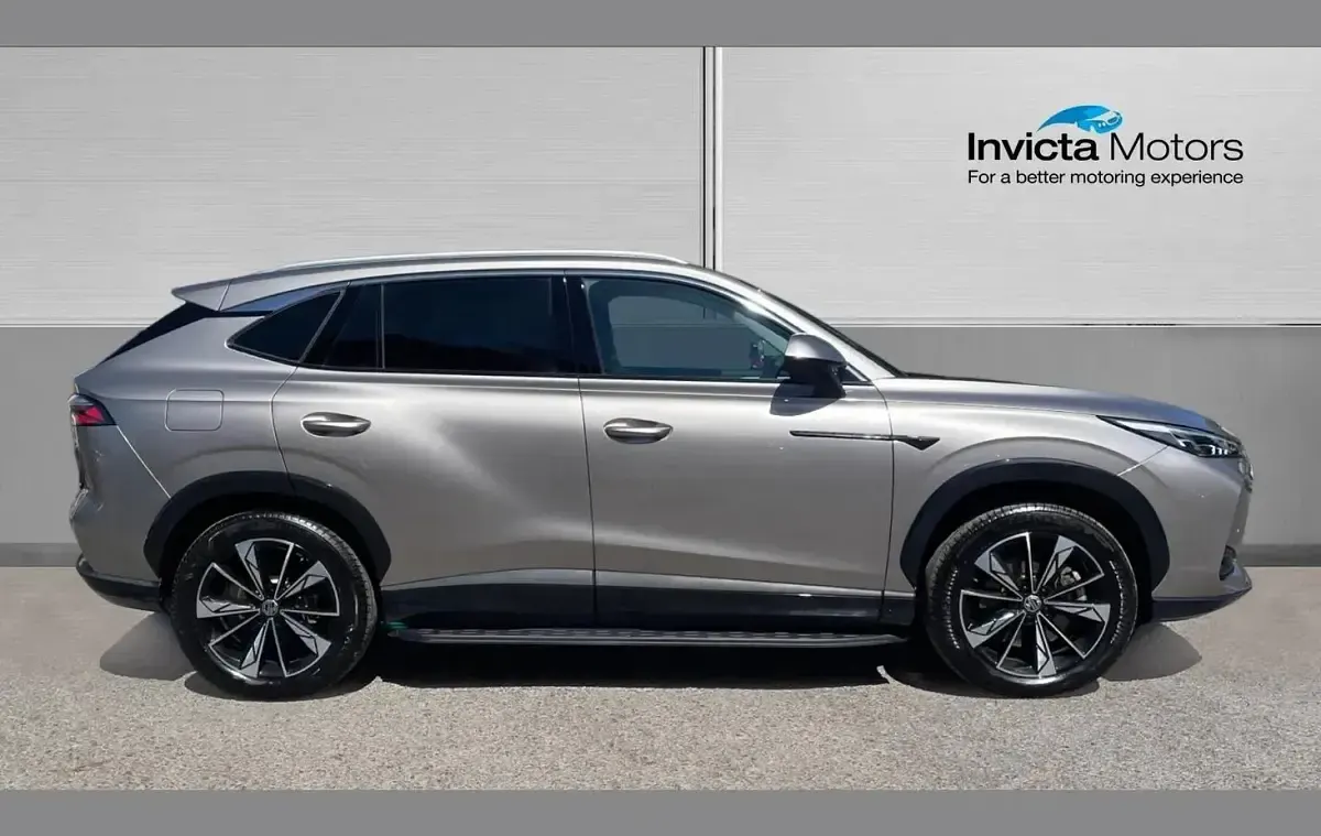 Used MG HS Trophy 299 HP (219 kW) 2025 Silver SUV
