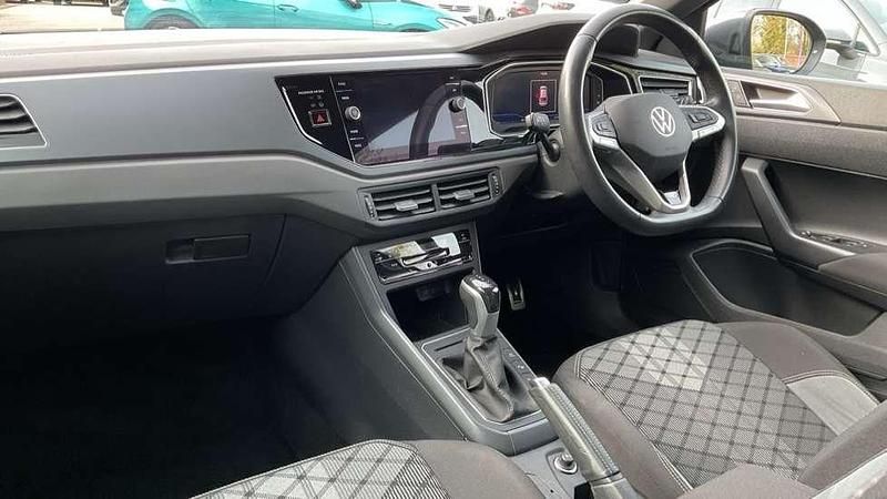 Used VW Taigo R-line 110 HP (80 kW) 2022 Grey SUV