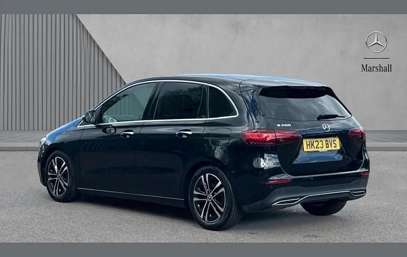 Used Mercedes B200 Executive 161 HP (118 kW) 2023 Black MPV