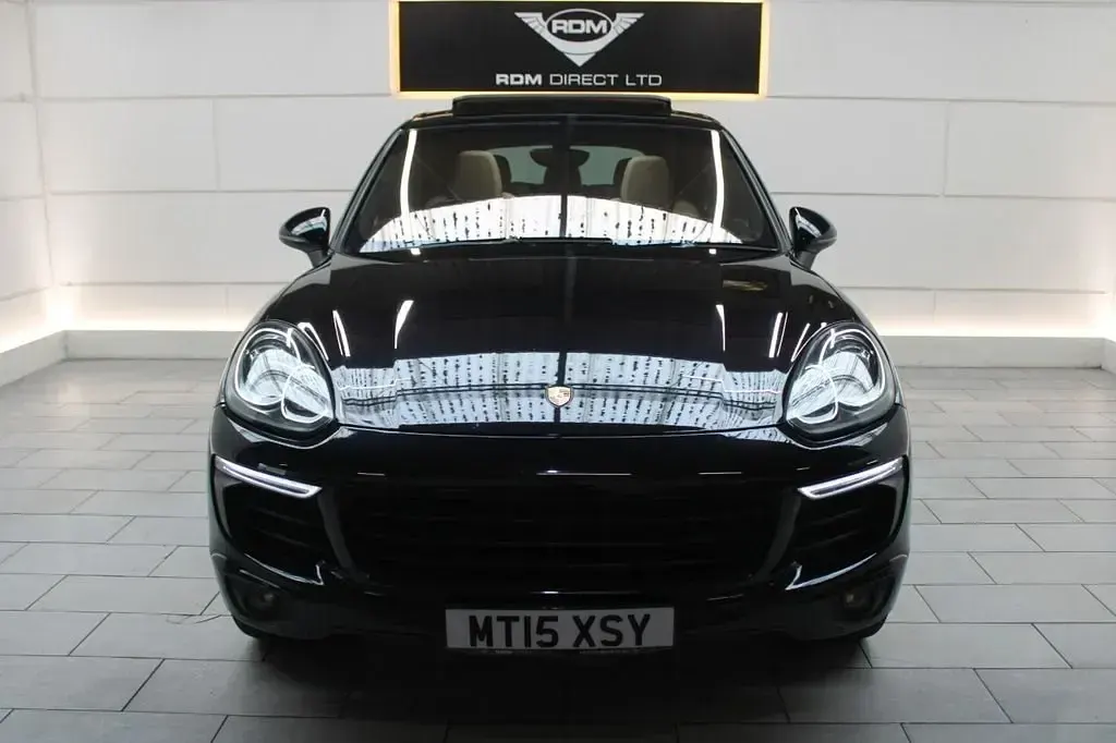 Usado Porsche Cayenne 385 CV (283 kW) 2015 Negro SUV