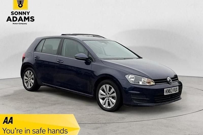 Used VW Golf VII SE 122 HP (89 kW) 2014 Blue Hatchback