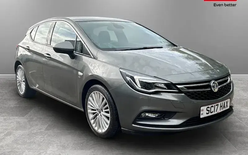 Used Vauxhall Astra Elite 150 HP (110 kW) 2017 Hatchback