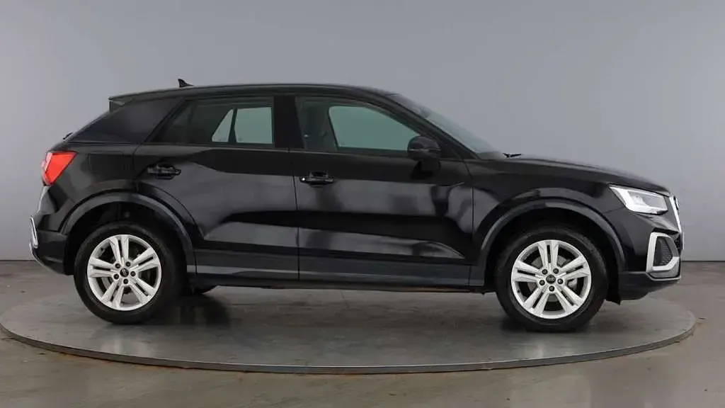 Used Audi Q2 Sport 114 HP (83 kW) 2026 Mythos black SUV