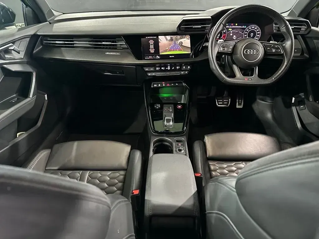 Used Audi RS3 Comfort 400 HP (294 kW) 2022 Green Sedan