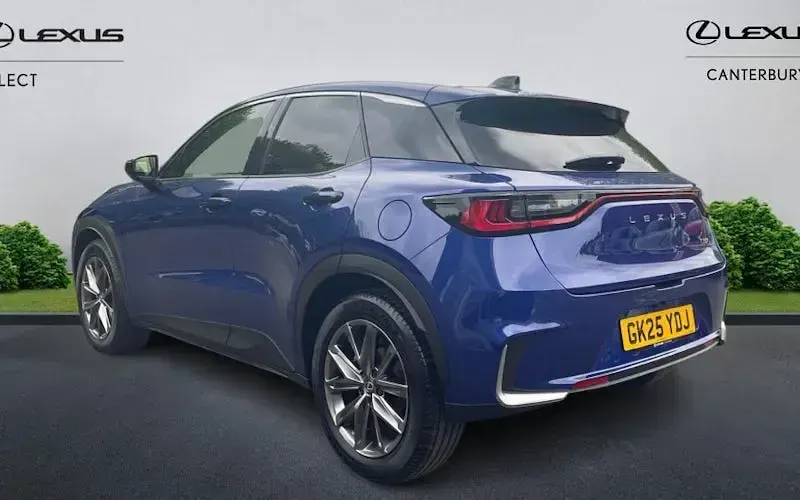 Used Lexus LBX 136 HP (100 kW) 2026 SUV