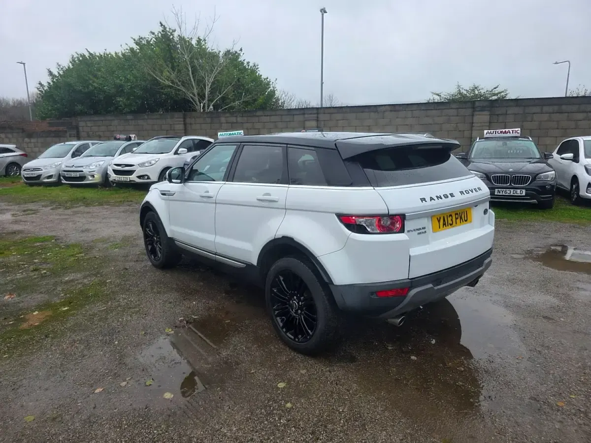 Begagnad Land Rover Range Rover evoque Prestige 2013 Vit Kombi