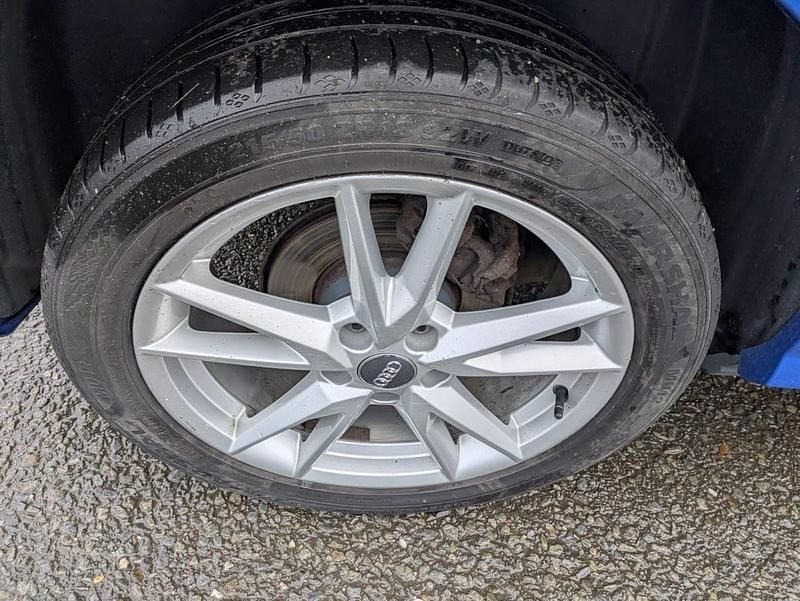 Used Audi Q2 S-Line 115 HP (84 kW) 2017 Blue SUV