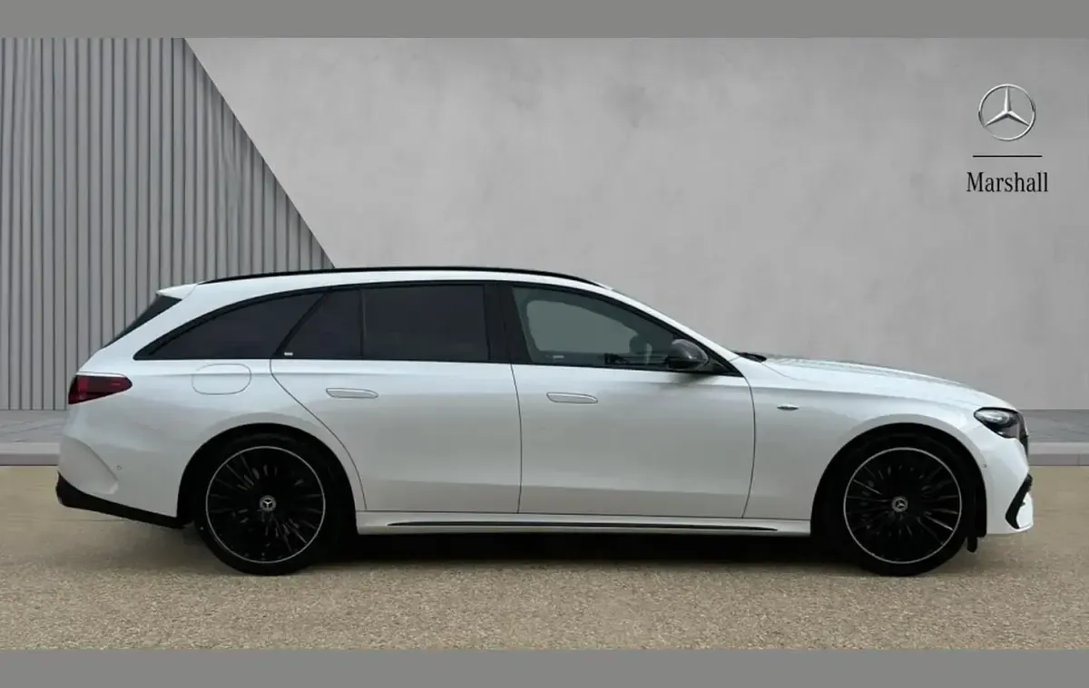 Used Mercedes E300 Urban 313 HP (230 kW) 2025 White Estate