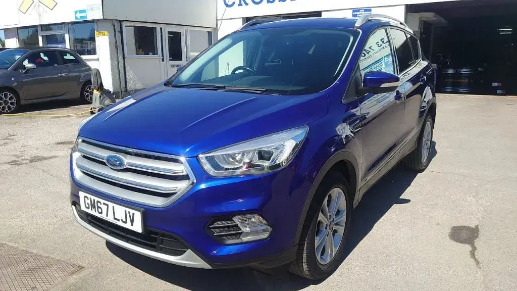 Used Ford Kuga Titanium 150 HP (110 kW) 2017 Blue SUV