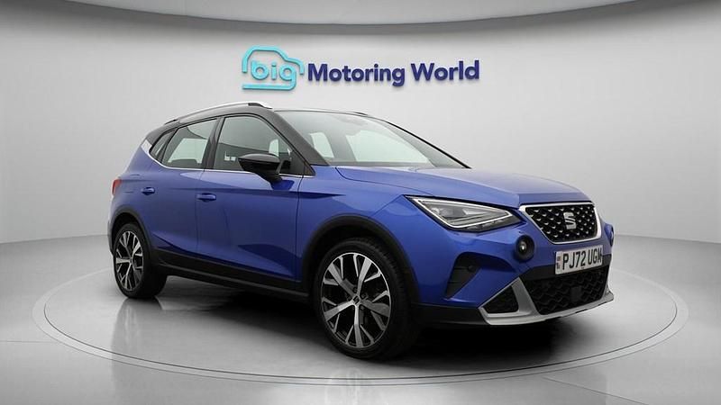 Used Seat Arona Xperience Lux 110 HP (80 kW) 2023 Blue SUV