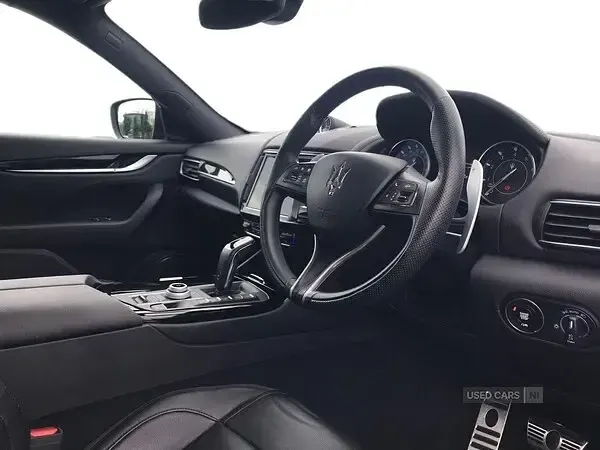 Used Maserati Levante GT 330 HP (242 kW) 2023 Blue SUV