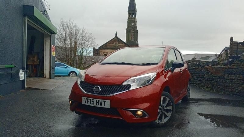 Red Used 2015 Nissan Note N-TEC MPV | £2,999 (Fair price) - Image 1/4