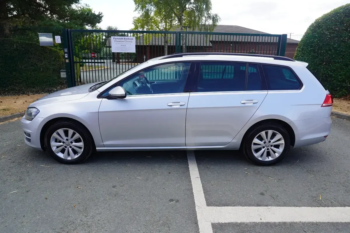 Used VW Golf VII 2014 Silver Estate