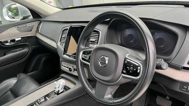 Used Volvo XC90 Inscription 390 HP (286 kW) 2020 Silver SUV