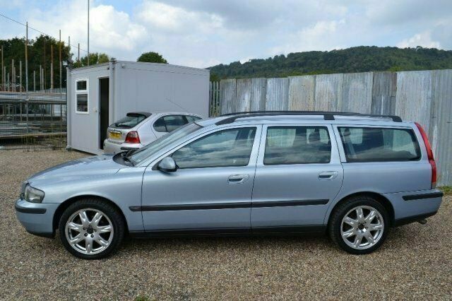 Used Volvo V70 163 HP (119 kW) 2002 Estate