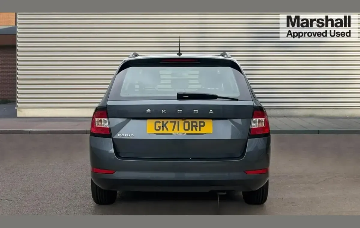 Used Skoda Fabia SE 95 HP (69 kW) 2021 Quartz grey mettalic Hatchback