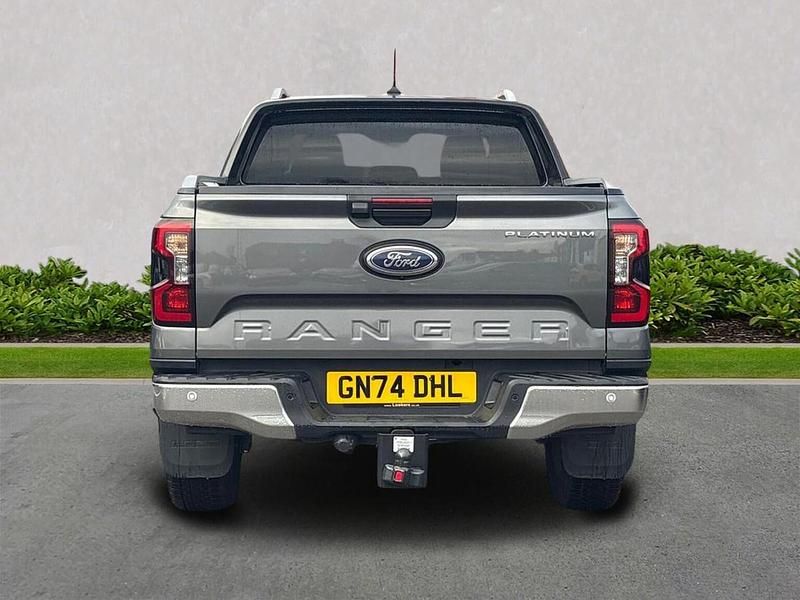 Used Ford Ranger Platinum 240 HP (176 kW) 2025 Grey Pickup
