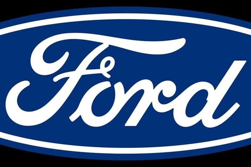 Used Ford C-MAX Titanium 2014 Grey MPV