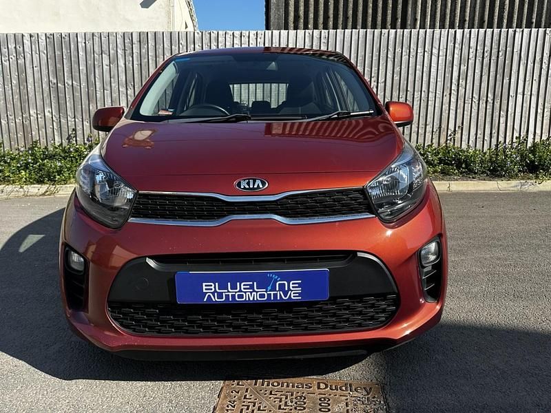 Used Kia Picanto 84 HP (61 kW) 2018 Orange Hatchback