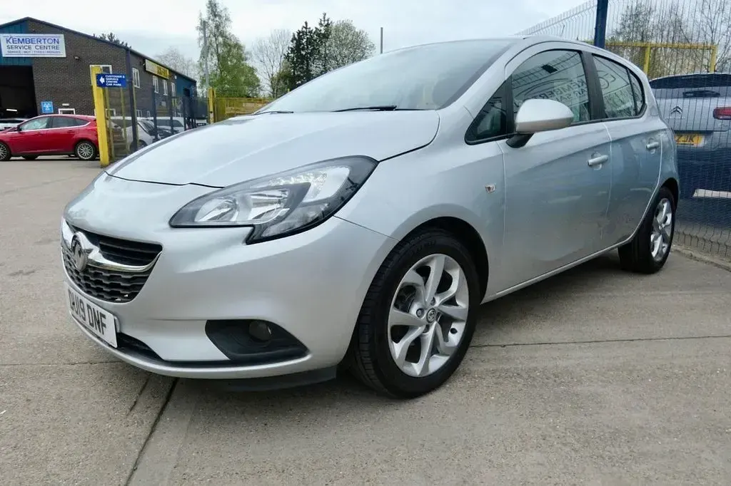 Used Vauxhall Corsa 75 HP (55 kW) 2019 Silver Hatchback