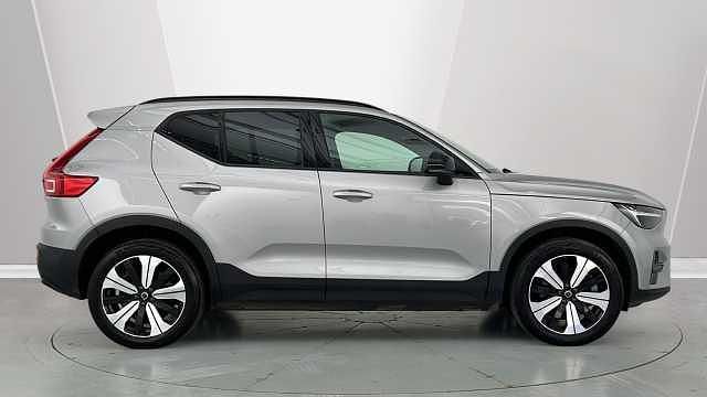 Used Volvo XC40 Core 300 kW (408 HP) 2023 Silver SUV