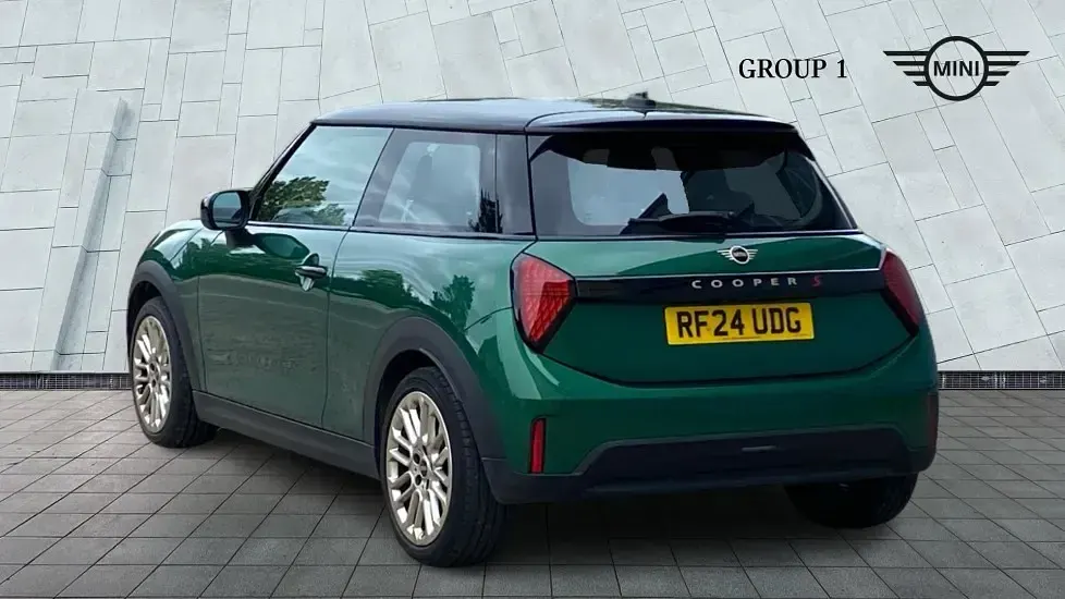 Used Mini Cooper S Hatch 201 HP (147 kW) 2024 Green Hatchback