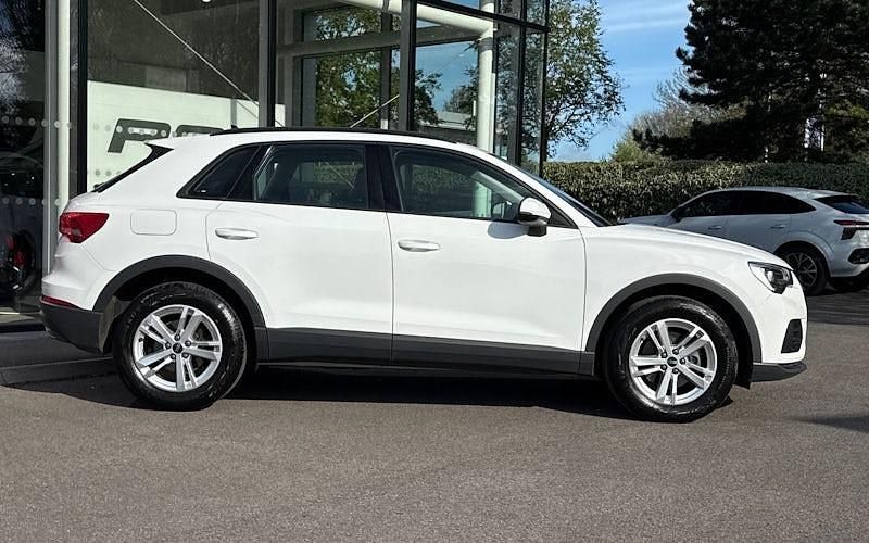 Usado Audi Q3 Design 150 CV (110 kW) 2023 Blanco SUV