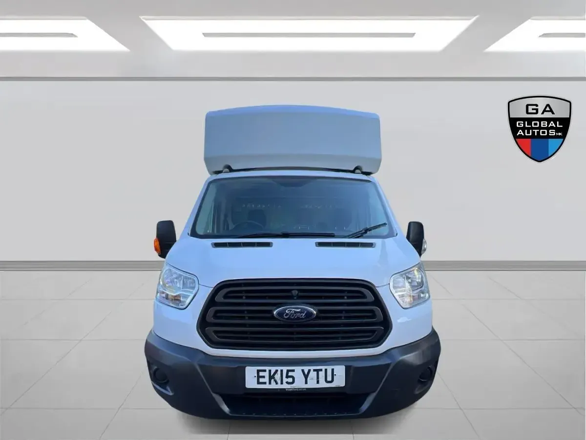 Used Ford Transit 125 HP (91 kW) 2015 White Van