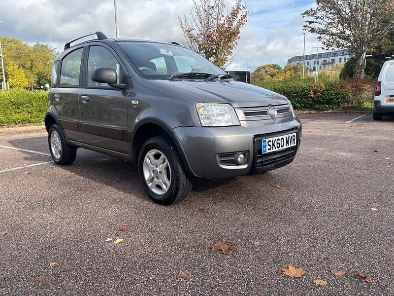 Grey Used 2010 Fiat Panda 4x4 Hatchback | £2,992 - Image 1/4