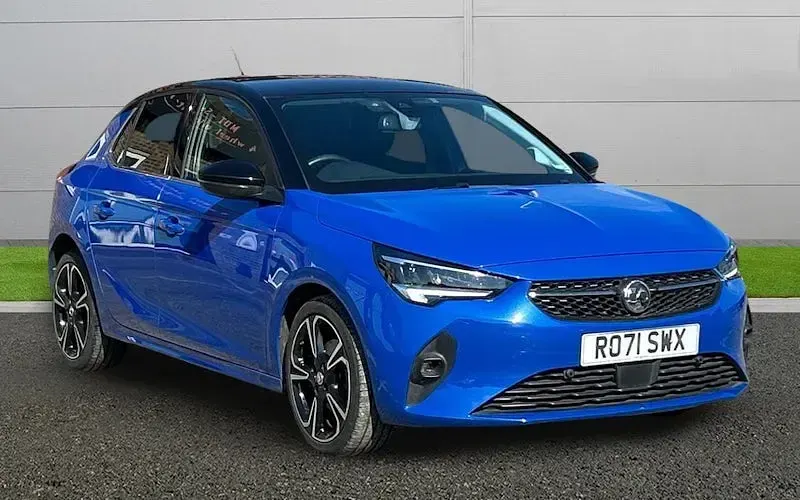 Second-hand Vauxhall Corsa Edition 101 CP (74 kW) 2021 Albastru Hatchback