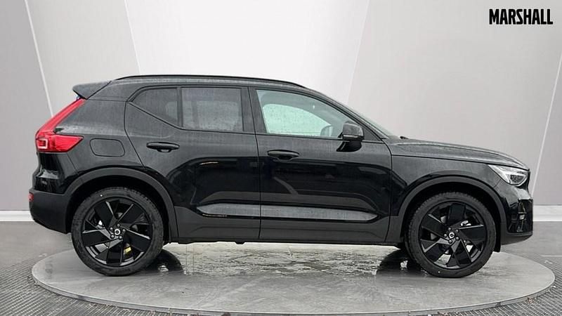 Used Volvo XC40 Plus 204 HP (150 kW) 2025 Black SUV