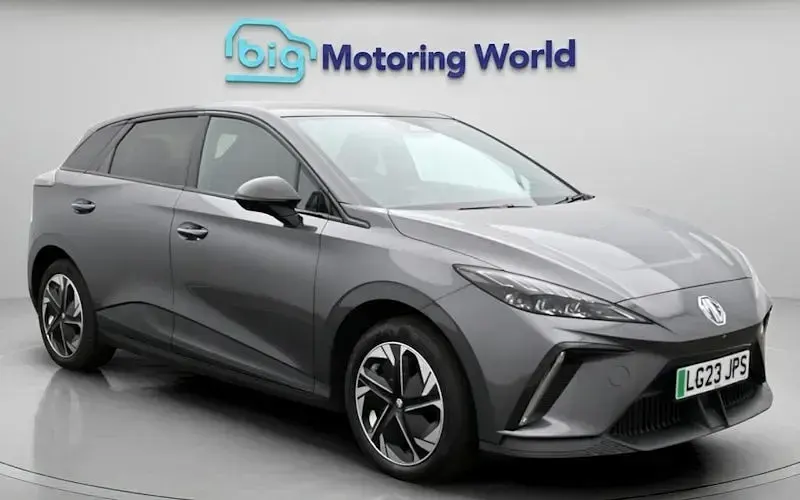 Usado MG MG4 EV Trophy 150 kW (204 HP) 2025 Citadino