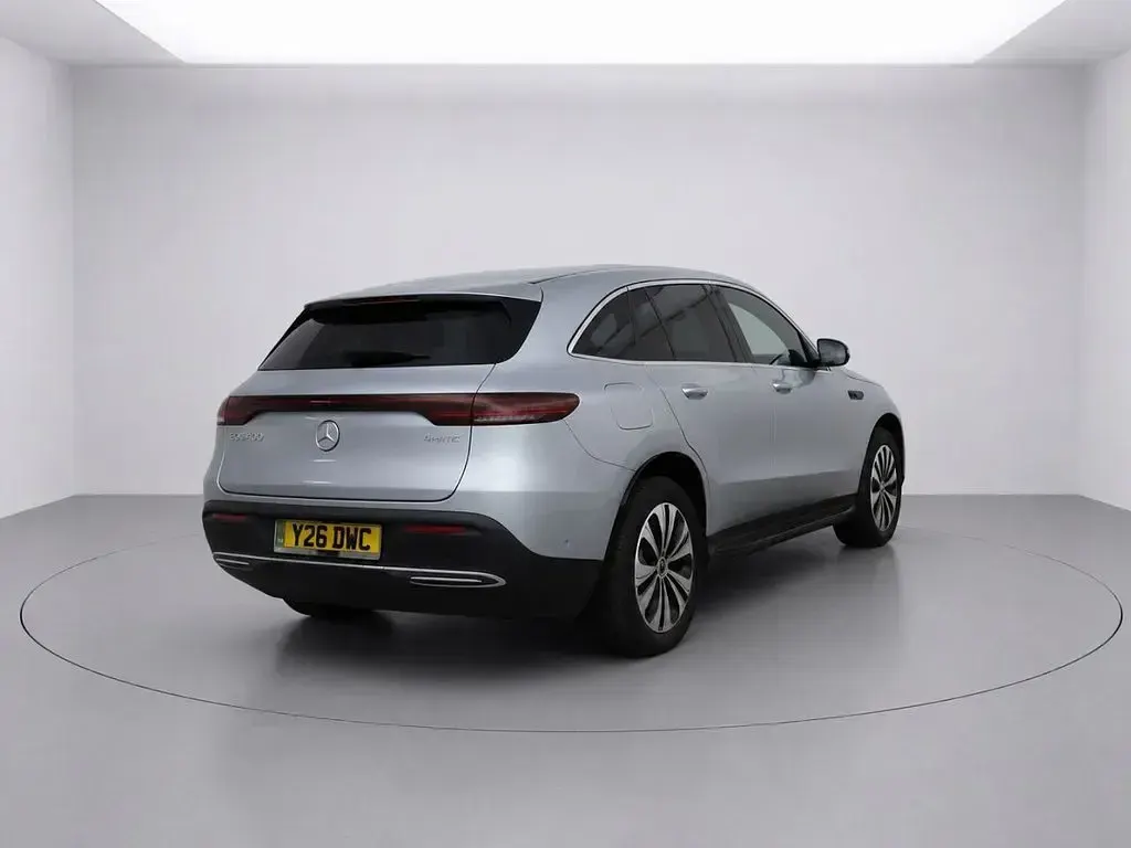 Used Mercedes EQC400 300 kW (408 HP) 2021 Silver SUV