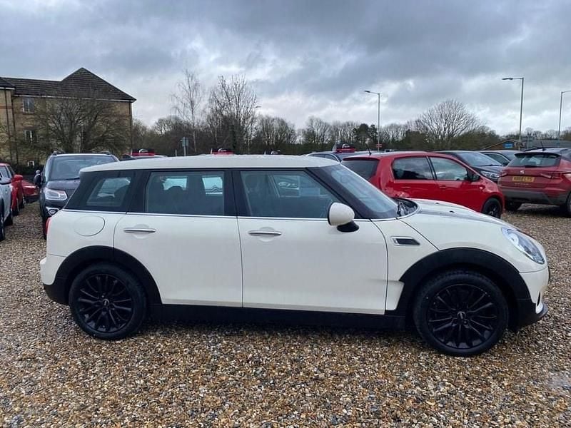 Used Mini Cooper Clubman 150 HP (110 kW) 2016 White Estate