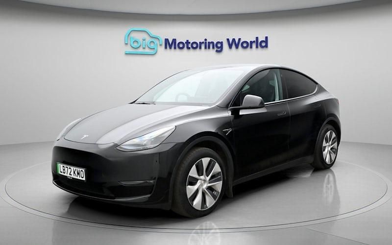 Used Tesla Model Y Long Range AWD 286 kW (389 HP) 2025 SUV